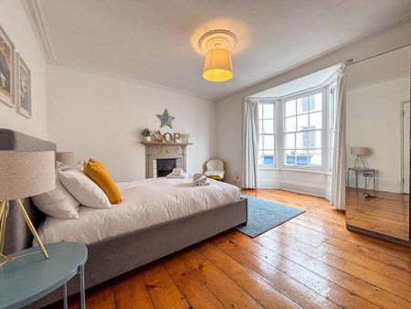 4 bedroom terraced house to rent - Photo 3