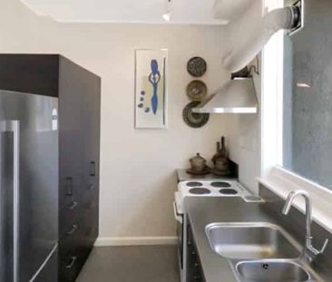 Apartment Living - Photo 4