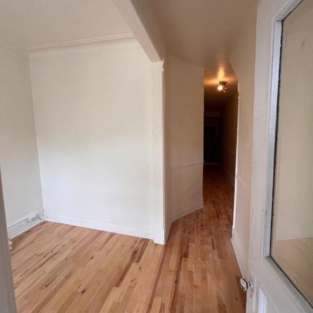 Montréal – Bright and Spacious 1-bedroom Apartment for rent in Plateau - Photo 3