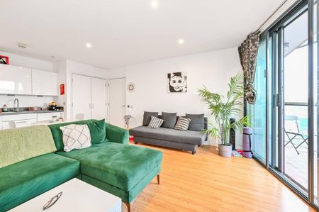 1 bedroom flat to rent - Photo 2