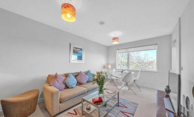 1 bedroom property to rent - Photo 1