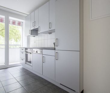 Comfortable living in a central location - with balcony and lift - Photo 2