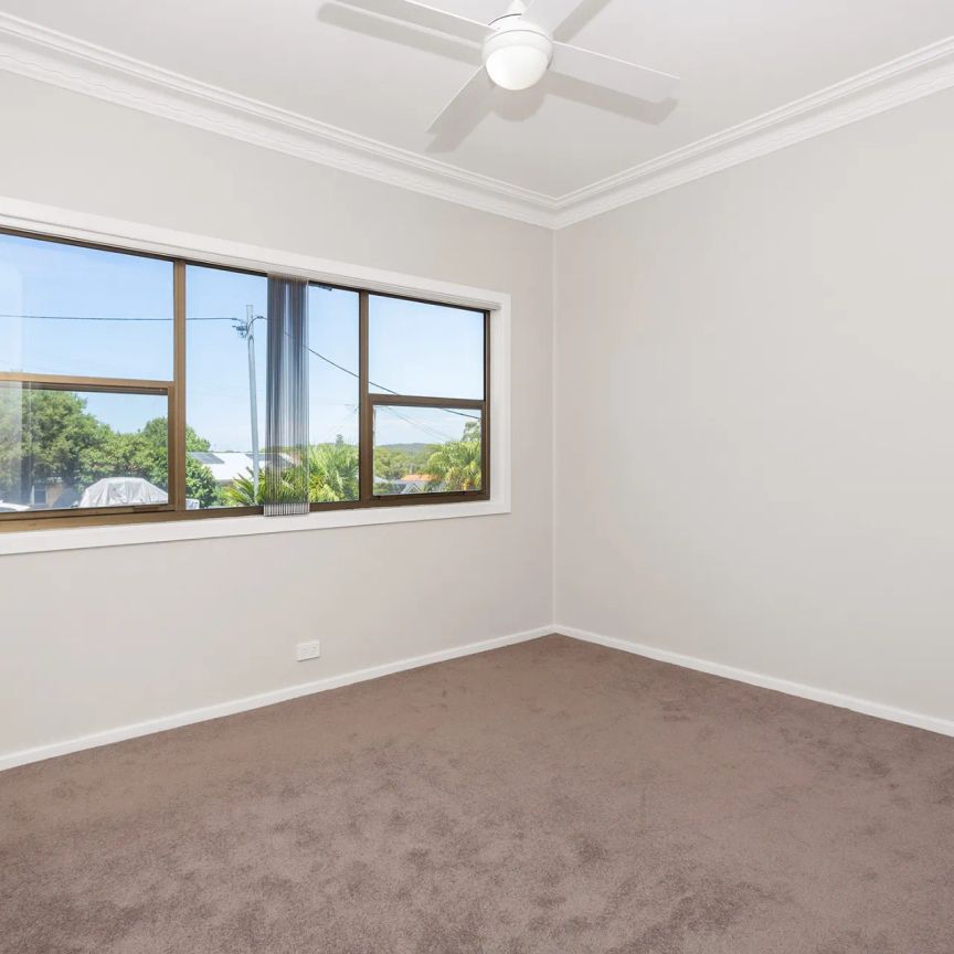 12 Hamilton Street, Speers Point. - Photo 1