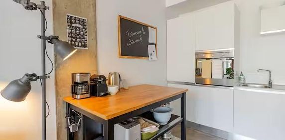 2 1/2 - Montréal (Ville-Marie (Centre-ville)) - 2 900 $/mois - Photo 2