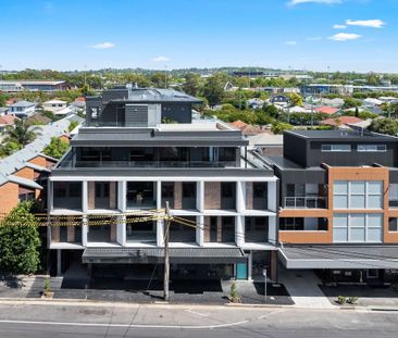 Stylish Urban Apartment in Adamstown - Photo 3