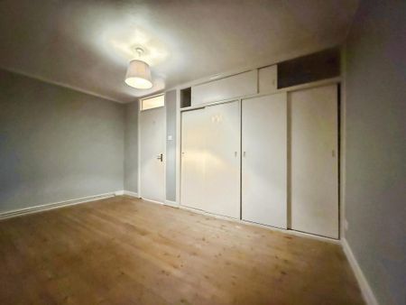 2 bedroom maisonette to rent - Photo 3