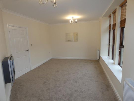 2 bedroom property to rent - Photo 1
