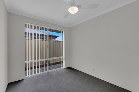 Brand New 4 x 2 in Dawesville - Photo 5