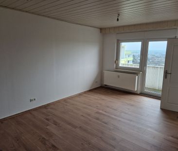 Gemütliche 1-RW mit Balkon und Stellplatz in Teutschenthal zu vermi... - Photo 1