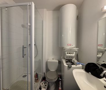 Location Appartement 1 pièce 27m² POITIERS 86000 - Photo 3