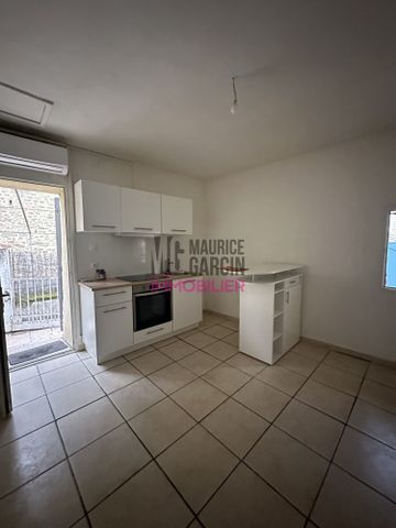 Appartement à louer, 2 pièces - Courthézon 84350 - Photo 3