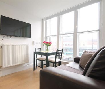 Studio to rent - Photo 4