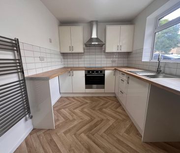 2 Bed Flat, Hotoft Road, LE5 - Photo 1