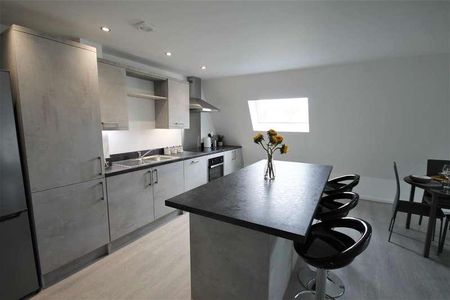 Walmsley Court, Wellington Road, Eccles, M30 - Photo 2