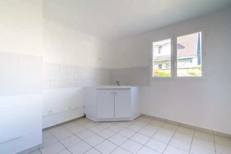 location Appartement T5 DE 108m² À VERSAILLES - Photo 4