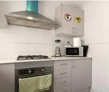 Calle Soledad Domenech, Valencia, Valencian Community 46020 - Photo 6