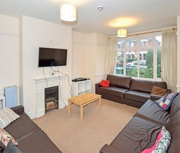 1 bedroom Flat To Let - Photo 5