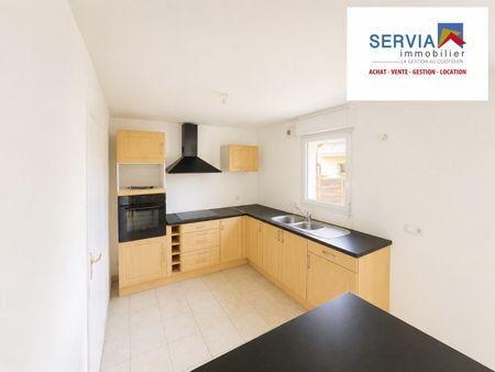 Location Maison 4 pièces 82m² PLUNERET 56400 - Photo 4