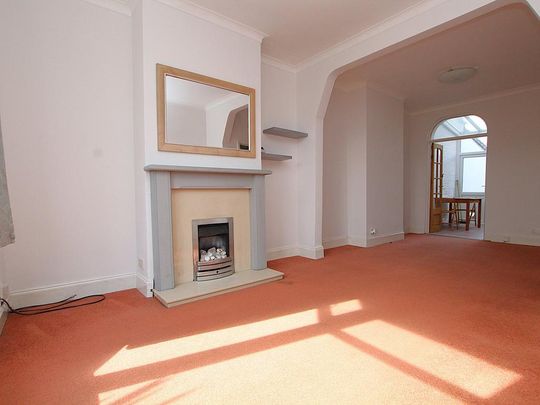 3 bedroom terraced house to rent - Photo 1