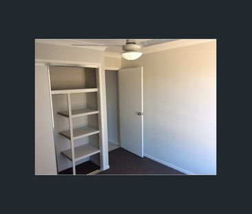 Modern Duplex with a good sized yard - Photo 2