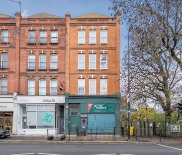 3 bedroom flat to rent - Photo 3