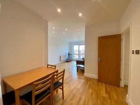 2 bedroom flat to rent - Photo 5