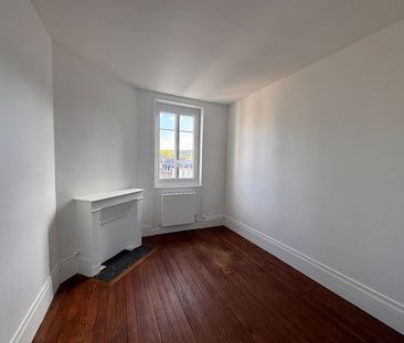 Location Appartement 3 pièces 79m² ROUEN 76000 - Photo 1