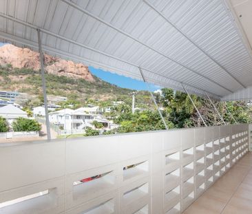 Affordable North Ward Unit with Convenient Location - Photo 2