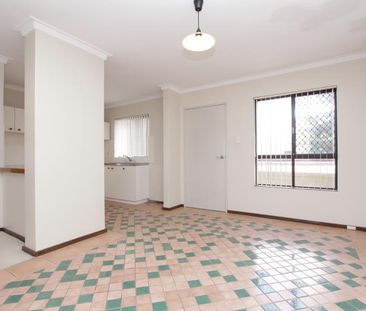 COMFORT AND CONVENIENCE AWAIT! - Photo 2