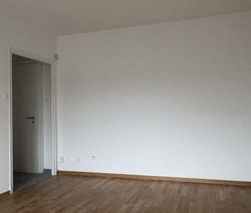 Renovated studio near Valency Park - Foto 4