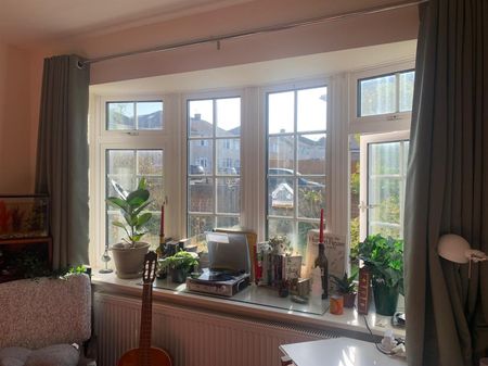 The Mead, Filton, Bristol - Photo 2