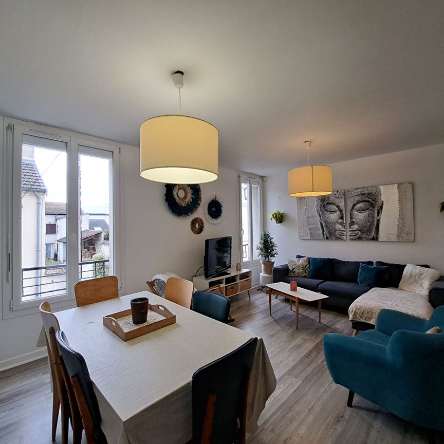 Location Appartement 3 pièces 69m² - Photo 1