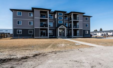 35 Cambridge Way, Steinbach, MB - Photo 3