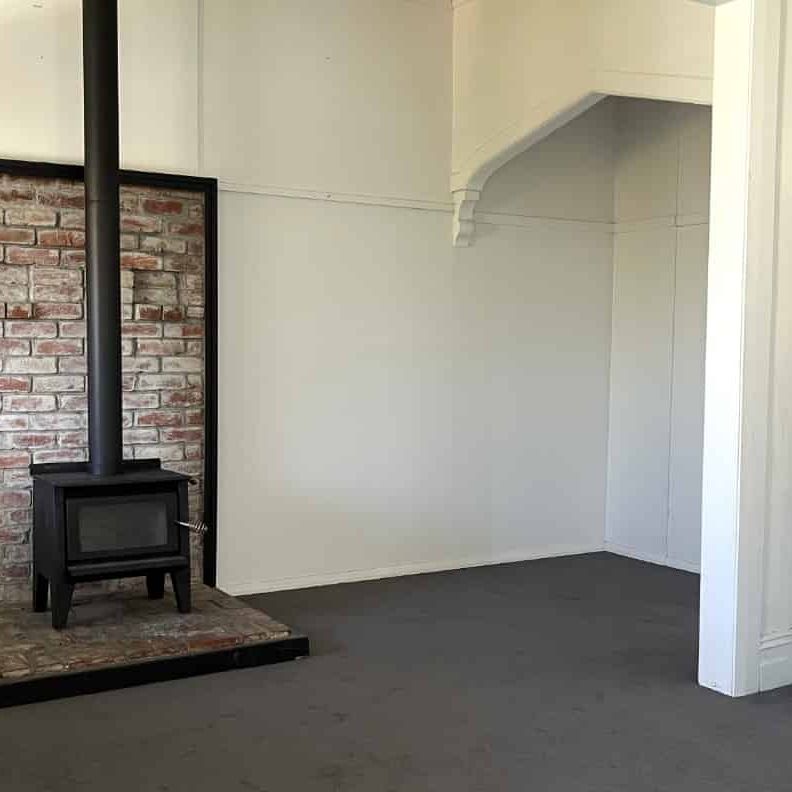 CARTERTON - 2 BEDROOMS (2 WEEKS FREE RENT!) - Photo 1