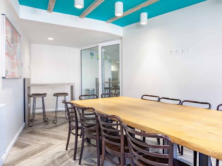 Top Floor Classic Studio - Photo 5