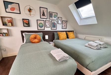 Studio Flat, Georgian Court, HA9 - Photo 2