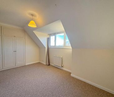 3 bedroom semi-detached house to rent - Photo 6