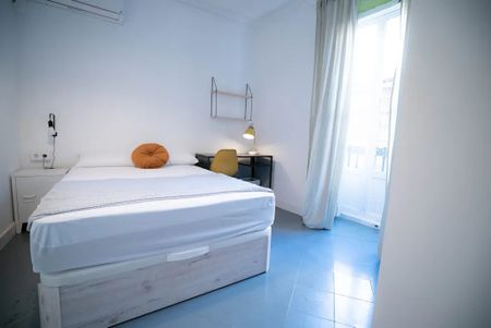 Carrer de lAlmudí, Valencia, Valencian Community 46003 - Photo 5