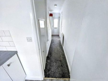 Neasham Avenue, Billingham, Billingham, Durham, TS23 3NX - Photo 5