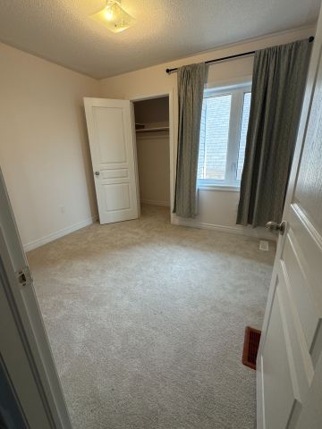 For Lease - 30 Buttonleaf Crescent, Whitchurch-Stouffville, Ontario - Photo 5