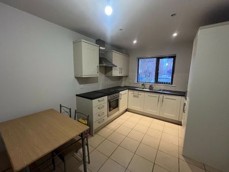 88 Redwood Grove, Belfast BT17 9RN - Photo 3