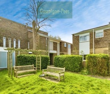 North Kingston, KT2 - Photo 1