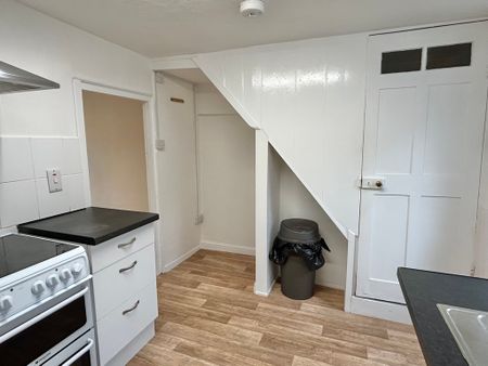 3 bedroom Delightful Three Bedroom Cottage to rent - Photo 4