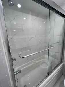 3420 Place Decelles - Bright 2-Bedroom Apartment for Rent - Photo 5