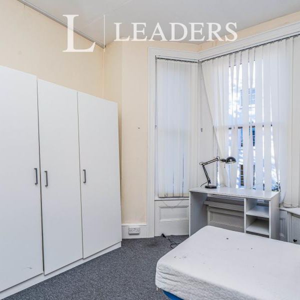 1 bedroom property to rent Rockstone Place, Southampton, Hampshire, SO15 - Photo 1