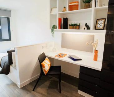 Two Bed Club Apartment - Photo 3