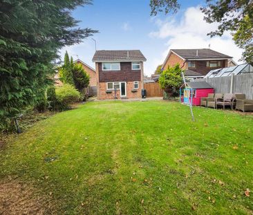 3 bedroom detached house to rent - Photo 5