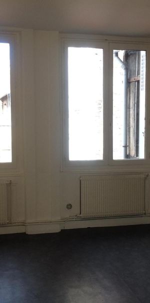 Location Appartement 3 pièces 62m² ST ETIENNE 42000 - Photo 1