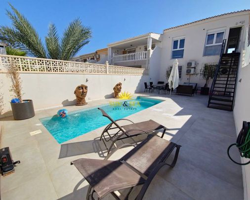 3 BEDROOM BUNGALOW RENTAL IN CABO ROIG - ALICANTE PROVINCE - Photo 1