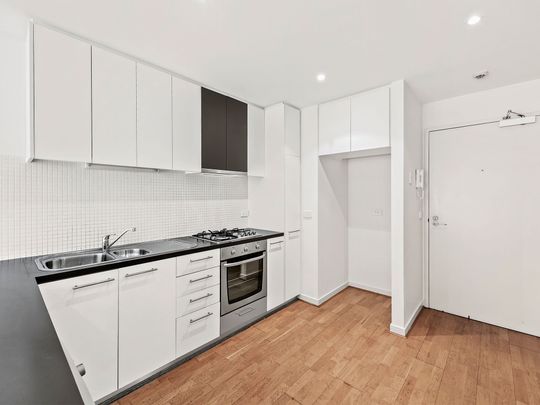 Affordable Bayside Living - Photo 1